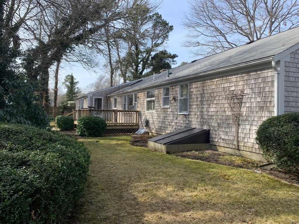 19 Muskeget Lane Barnstable, MA 02632 - Photo 34 of 38