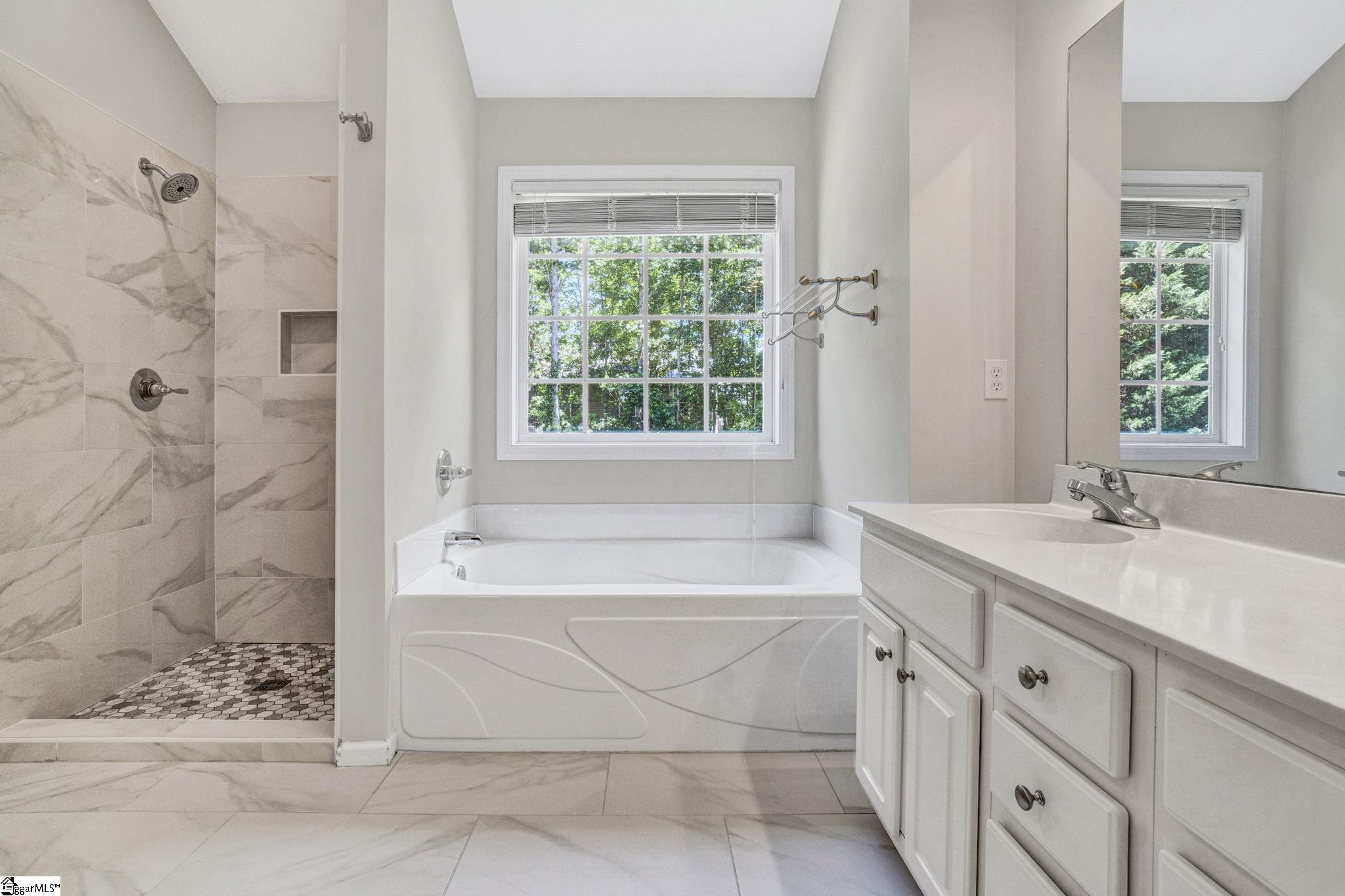 905 Morning Mist Lane Simpsonville, SC 29680 - Photo 17 of 40