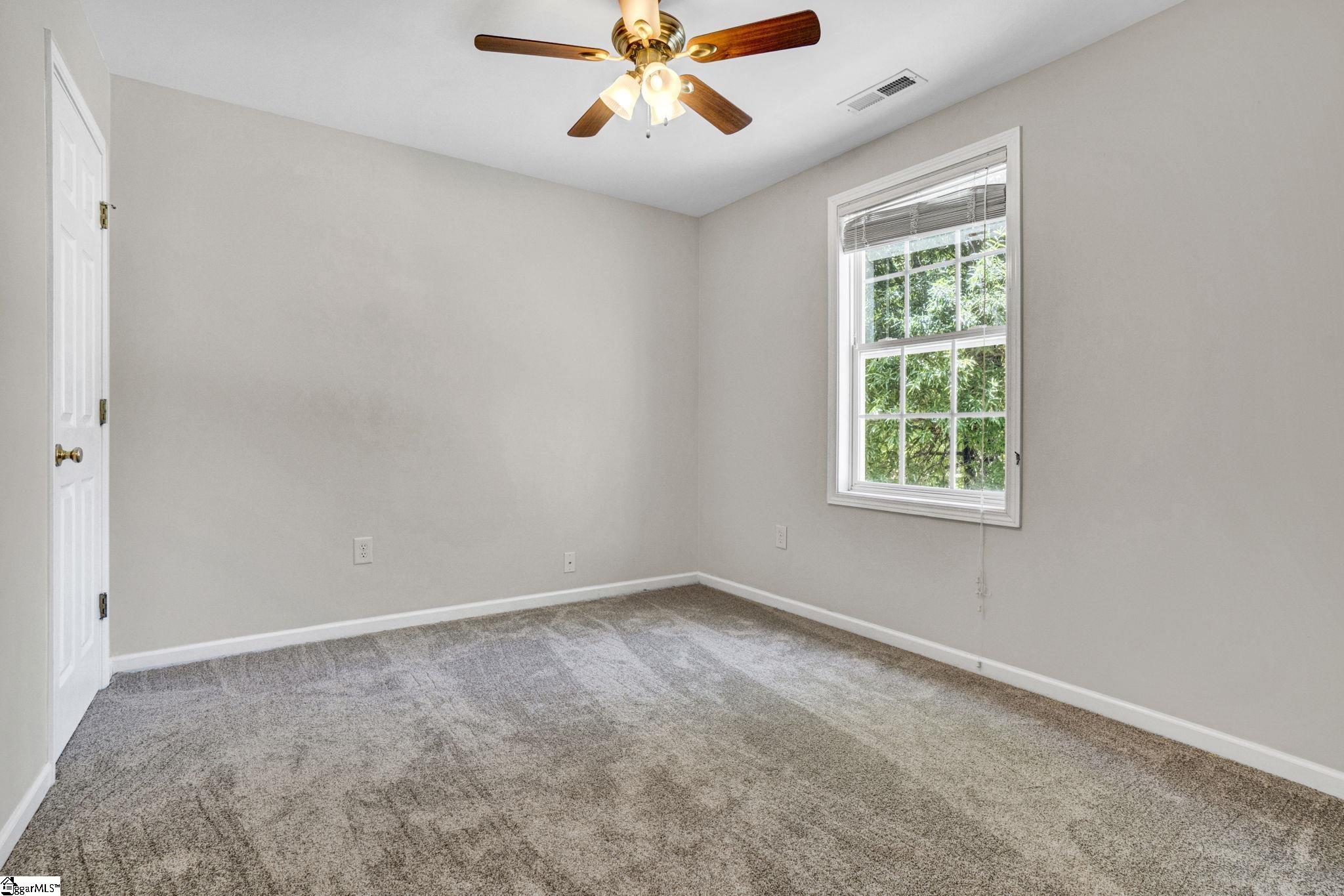 905 Morning Mist Lane Simpsonville, SC 29680 - Photo 23 of 40