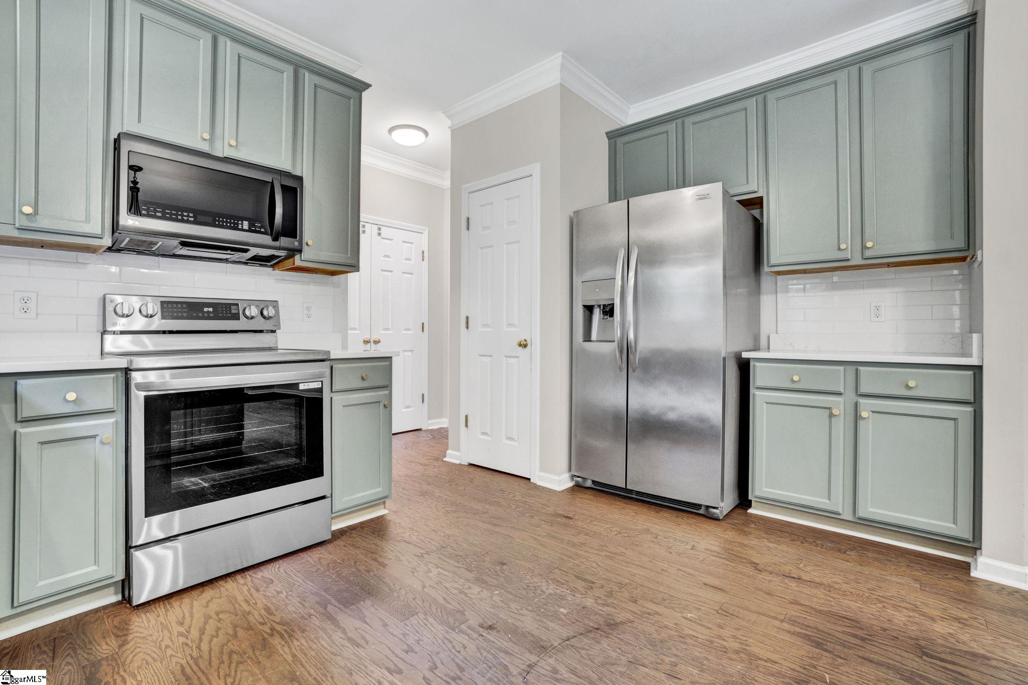 905 Morning Mist Lane Simpsonville, SC 29680 - Photo 8 of 40