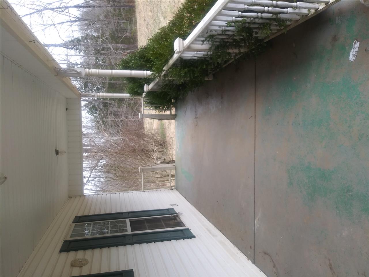 210 Oakley Road Savannah, TN 38372 - Photo 7 of 25