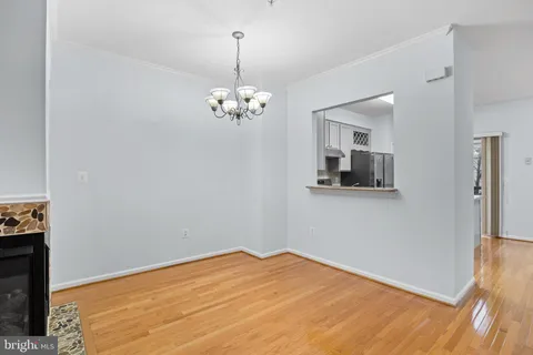 $695,000 | 9748 Washingtonian Boulevard, Gaithersburg, MD 20878