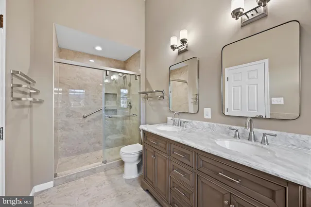 $695,000 | 9748 Washingtonian Boulevard, Gaithersburg, MD 20878