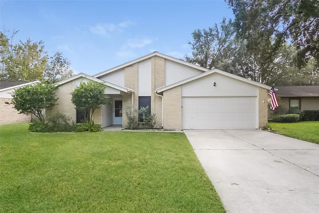 $1,769 | 5907 Misty Meadow Street, League City, TX 77573
