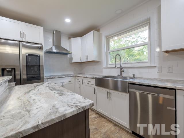 3129 Hope Valley Road Durham, NC 27707 - Photo 7 of 25 Gallery Image 7