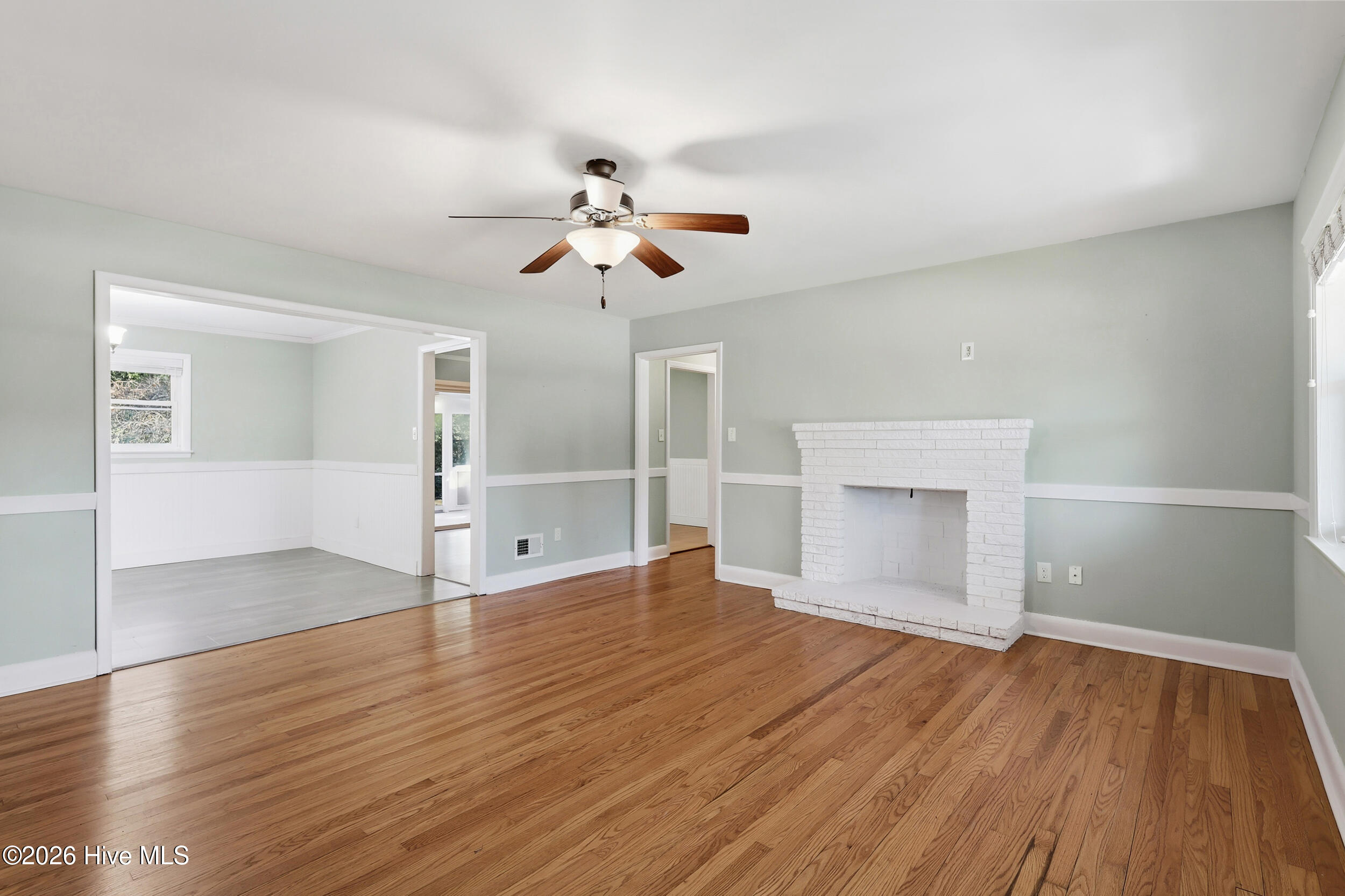 4419 Cascade Road Wilmington, NC 28409 - Photo 4 of 42 7_img_8347