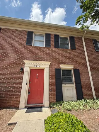 $2,200 | 2910 Webb Bridge Road, Alpharetta, GA 30009