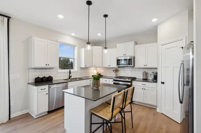 $565,000 | 978 Big Woods Drive, Delano, MN 55328