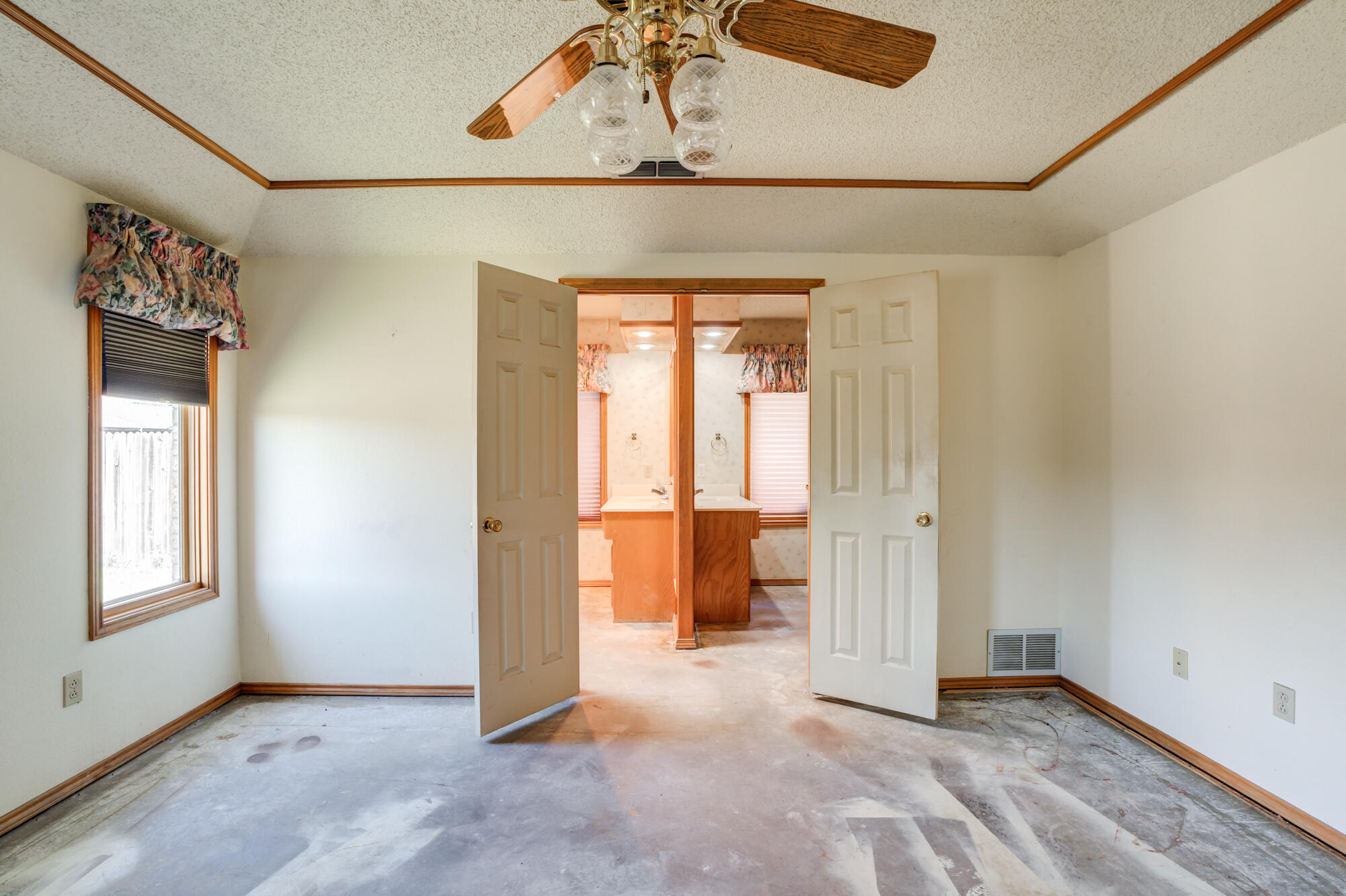 5820 80th Street Lubbock, TX 79424 - Photo 27 of 43 DSC02305_6_7_8_9