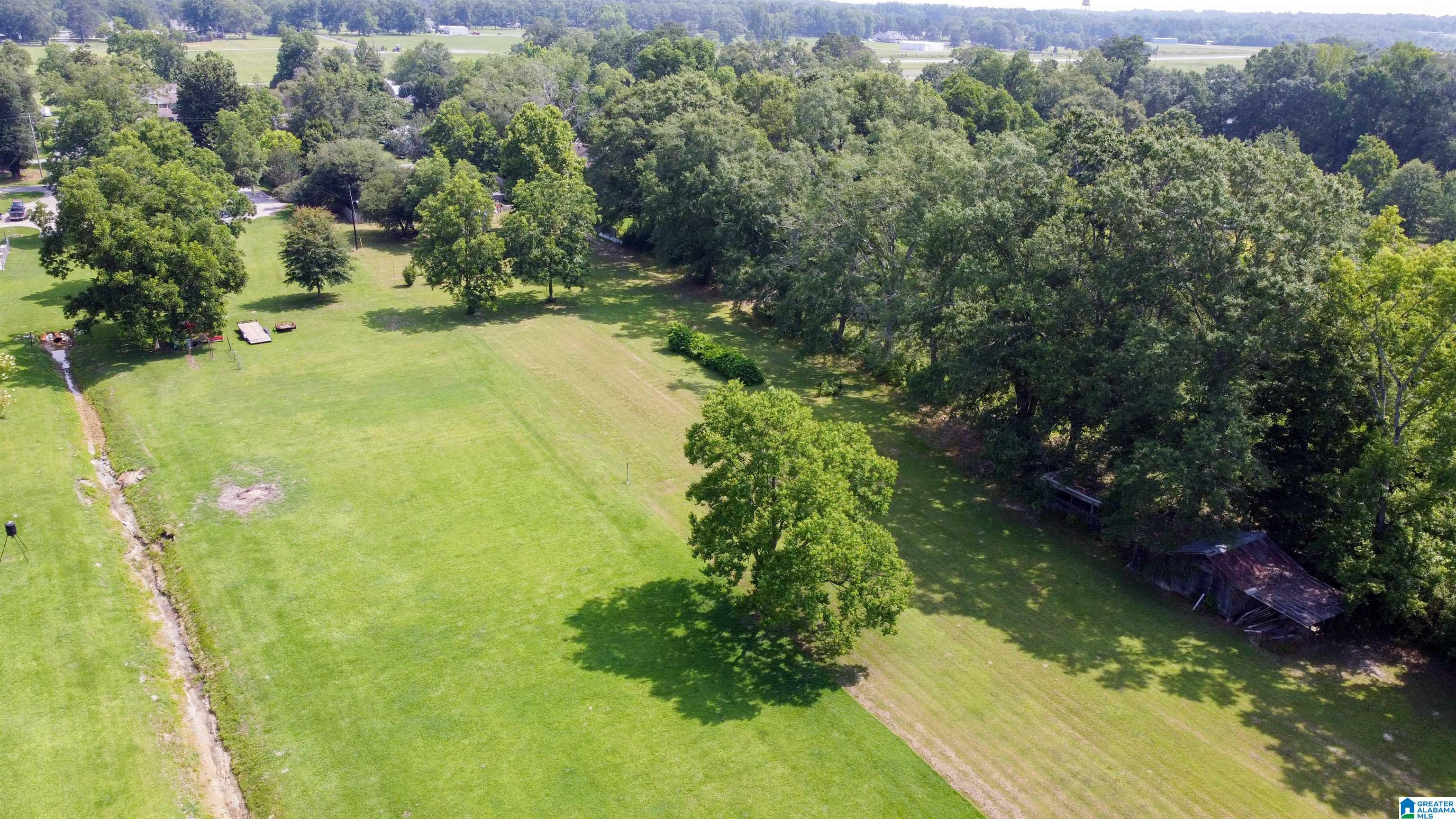 303 Airport Road Clanton, AL 35045 - Photo 33 of 37