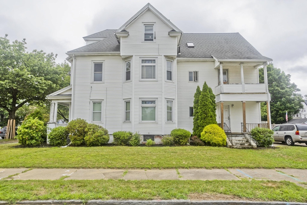 407-409 Sumner Avenue Springfield, MA 01108 - Photo 2 of 37