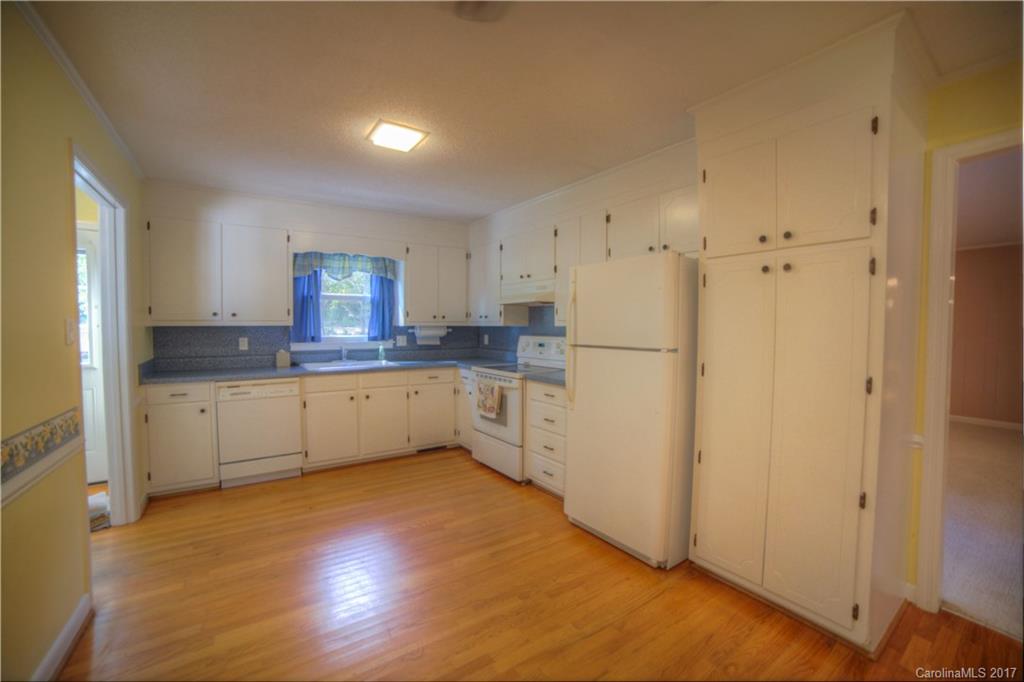 606 Pineview Lakes Road, Unit 3 Chester, SC 29706 - Photo 11 of 23 Gallery Image 11