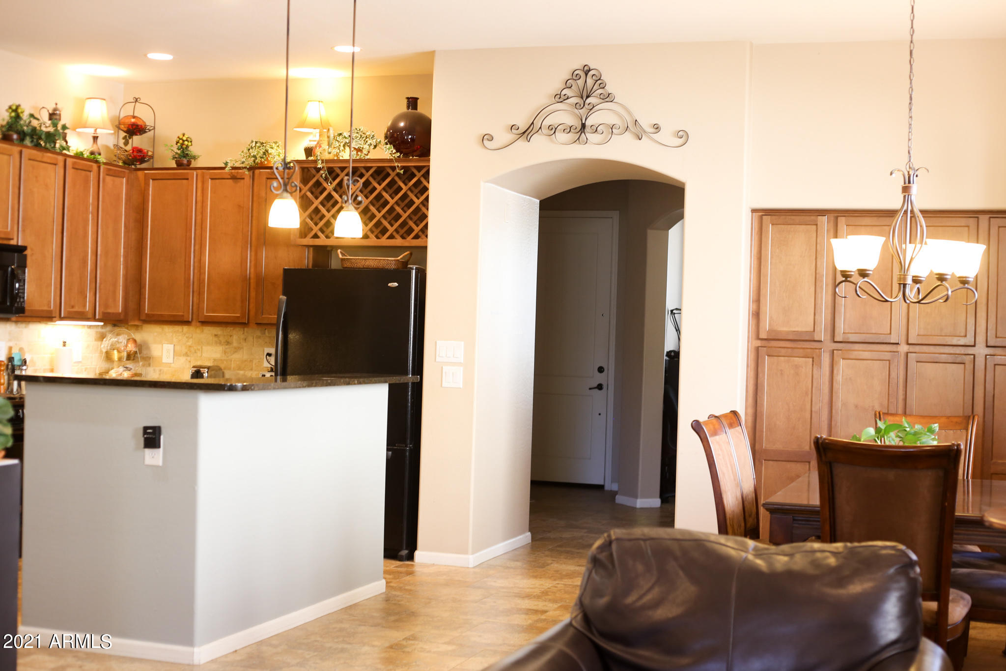 1857 South Racine Lane Gilbert, AZ 85295 - Photo 12 of 36 Kitchen/ Dining