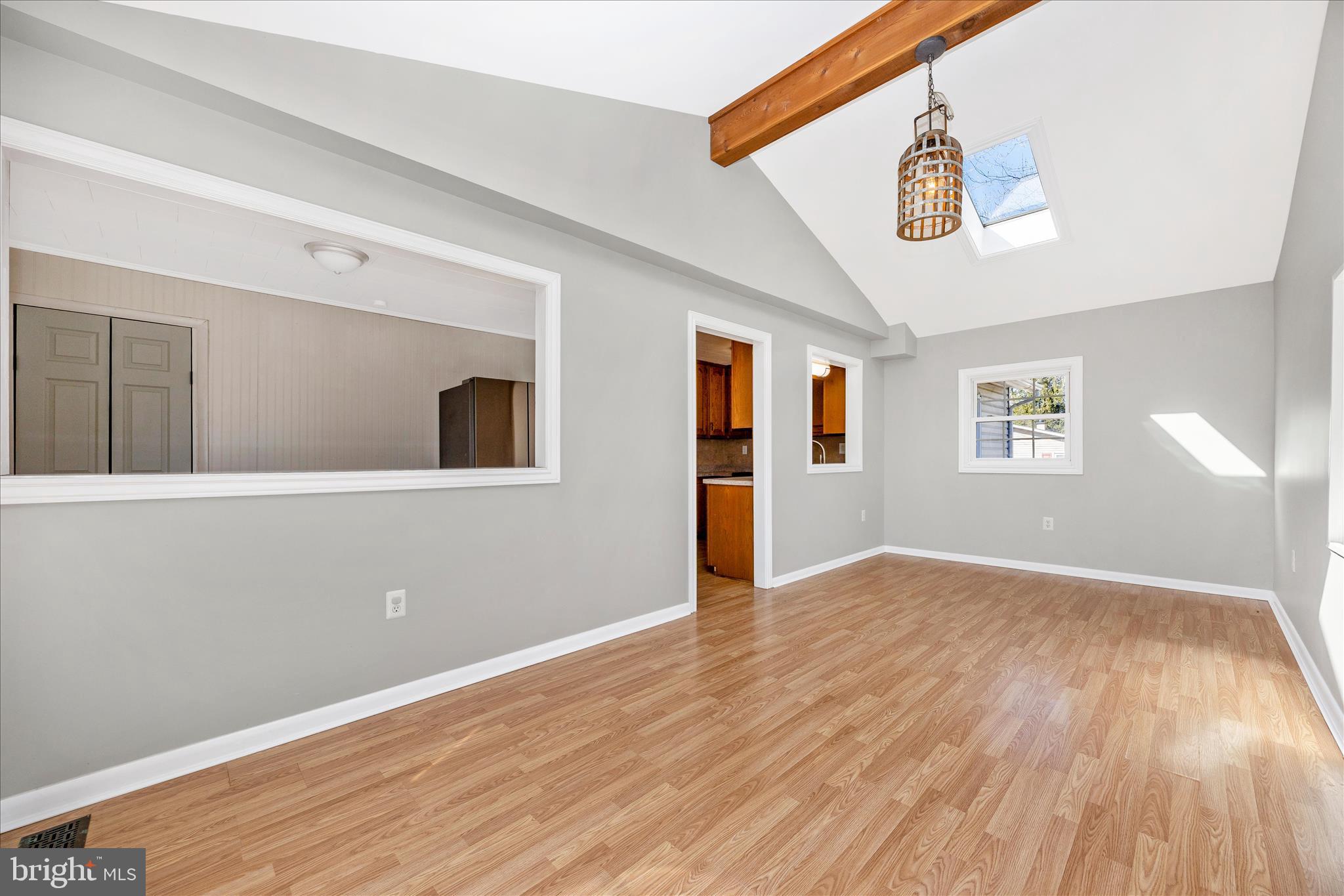 8615 Chestnut Grove Road Frederick, MD 21701 - Photo 14 of 53 Dining Room