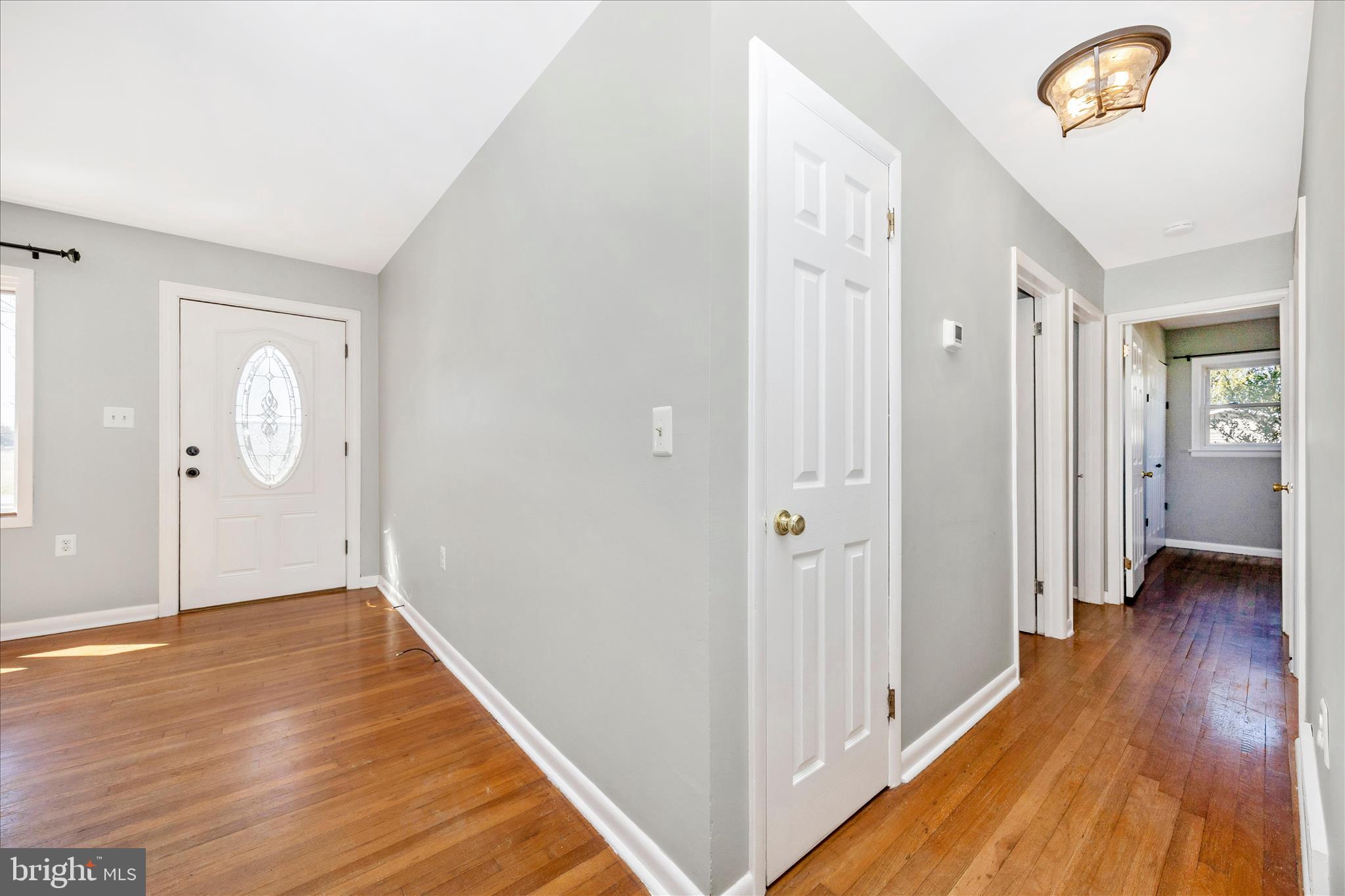 8615 Chestnut Grove Road Frederick, MD 21701 - Photo 26 of 53 Hallway