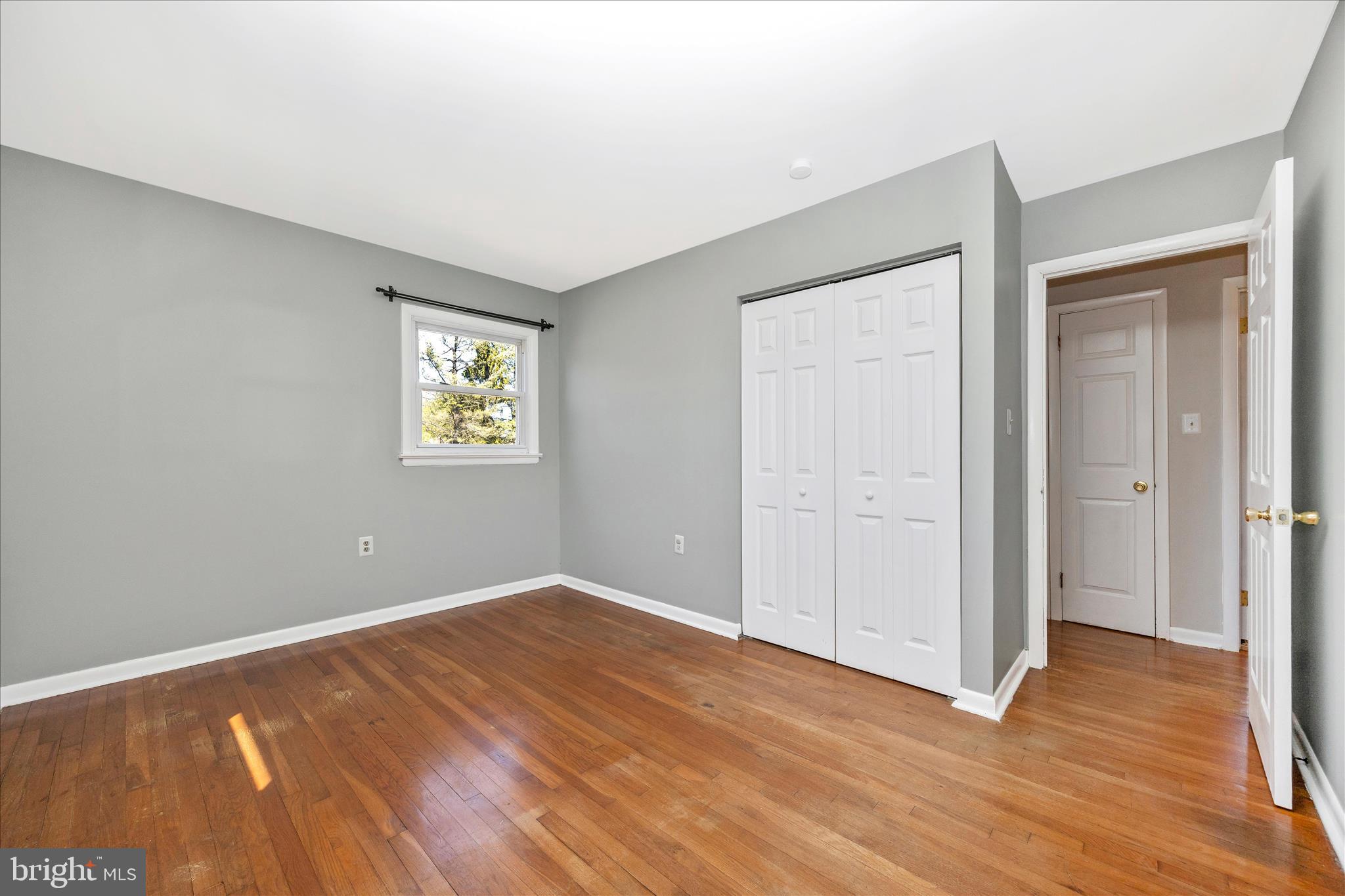 8615 Chestnut Grove Road Frederick, MD 21701 - Photo 29 of 53 Primary Bedroom