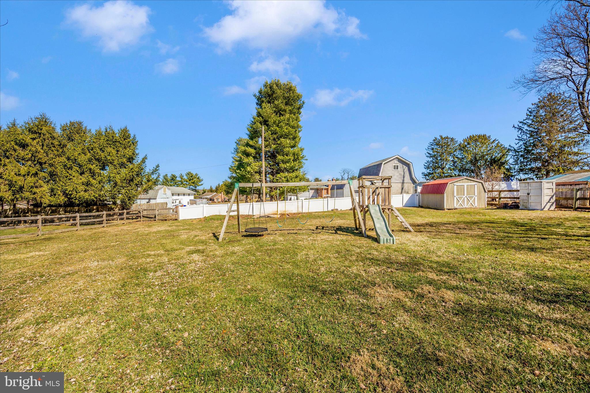 8615 Chestnut Grove Road Frederick, MD 21701 - Photo 49 of 53 Exterior Back