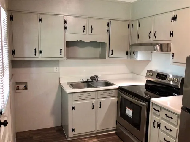 $1,300 | 6250-A-B Vera Lane Southwest, Unit A, Mableton, GA 30126