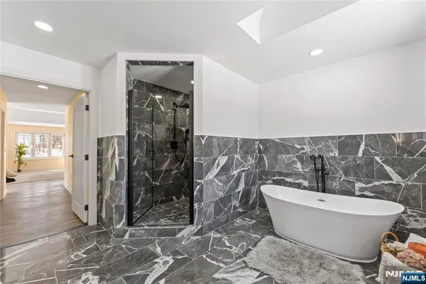 $1,599,000 | 1690 Hamburg Turnpike, Wayne, NJ 07470