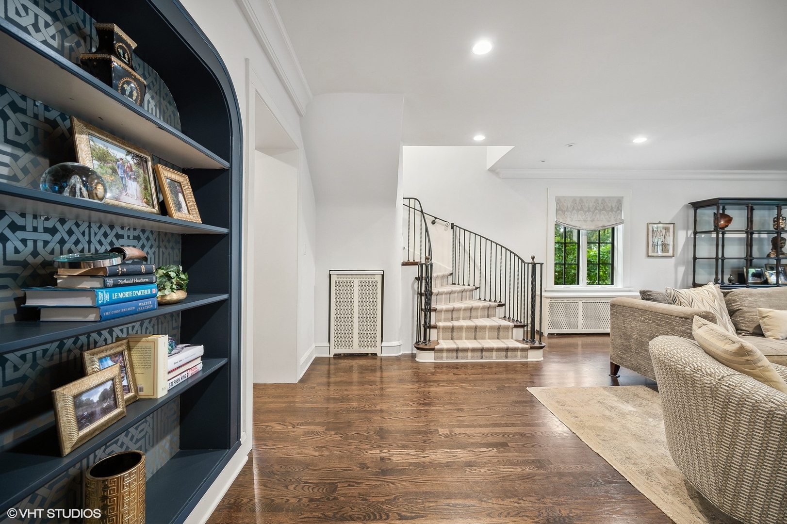 354 Elder Lane Winnetka, IL 60093 - Photo 16 of 71