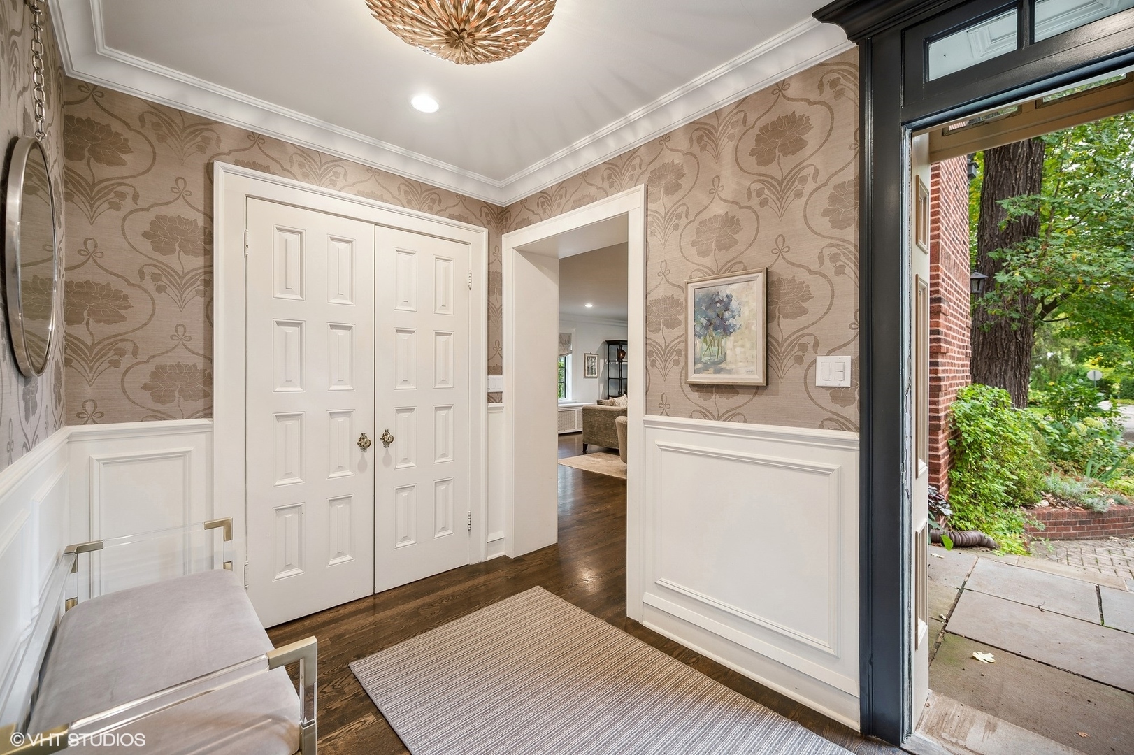 354 Elder Lane Winnetka, IL 60093 - Photo 6 of 71