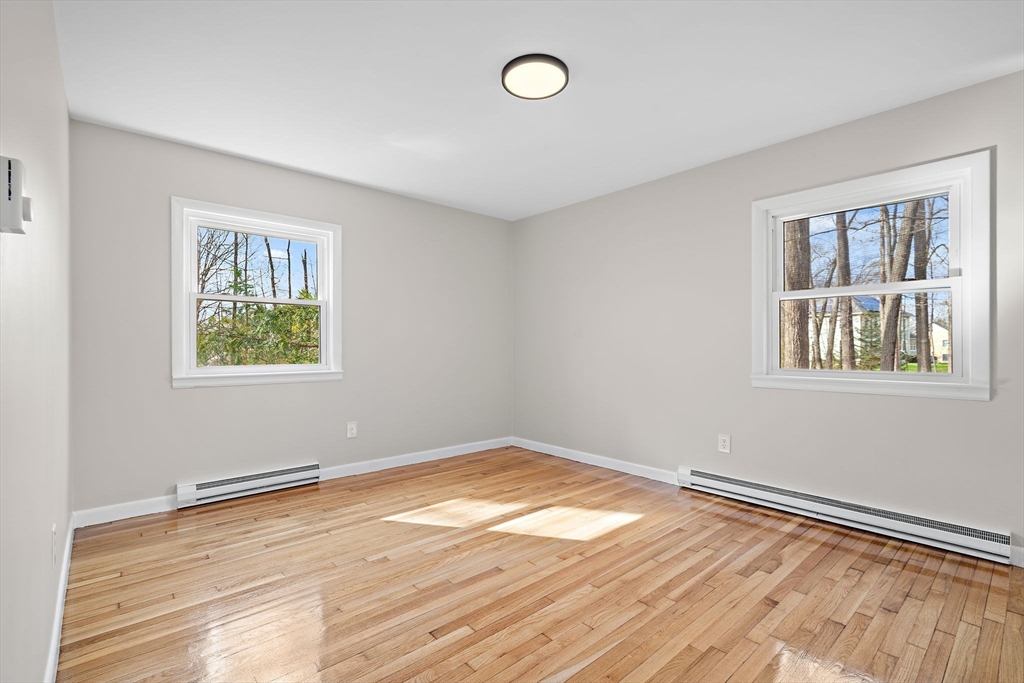 53 Little Turnpike Road Shirley, MA 01464 - Photo 16 of 32