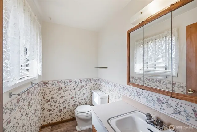 $460,000 | 1920 Mountain View Drive, Mount Vernon, WA 98273