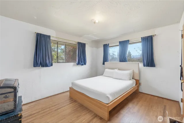 $460,000 | 1920 Mountain View Drive, Mount Vernon, WA 98273