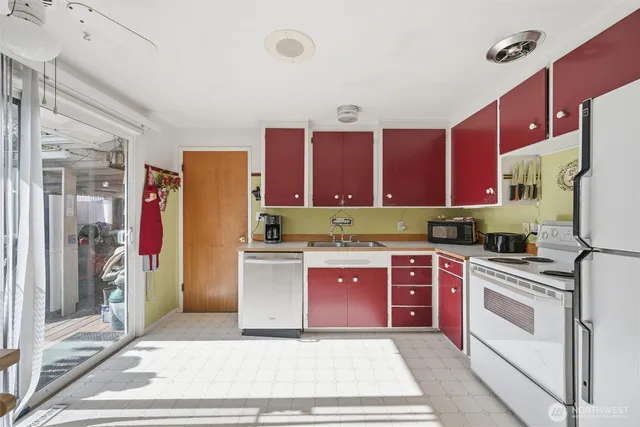 $460,000 | 1920 Mountain View Drive, Mount Vernon, WA 98273