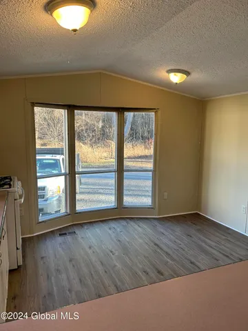 $1,100 | 980 Murray Road, Unit LOT 18, Greenfield, NY 12850