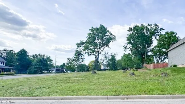 $48,000 | 2432 Shepherds Ridge, Youngstown, OH 44514