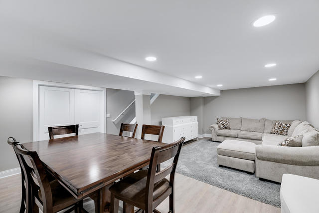 5220 Wolf Road Western Springs, IL 60558 - Photo 16 of 22