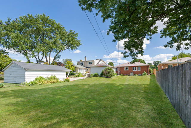 5220 Wolf Road Western Springs, IL 60558 - Photo 20 of 22