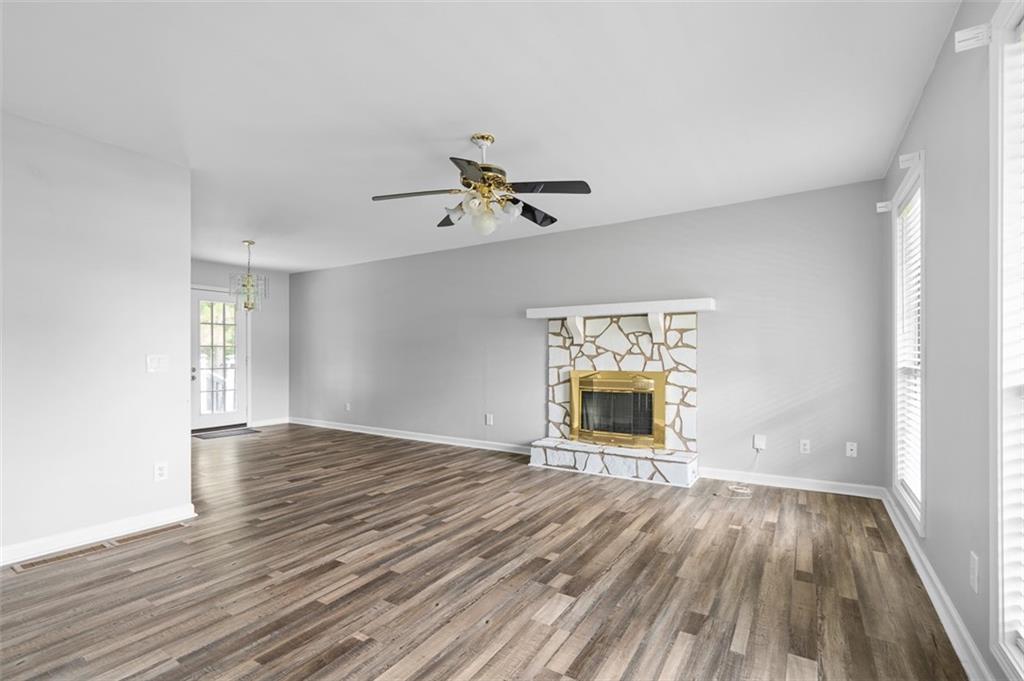 2820 Highpoint Road Snellville, GA 30078 - Photo 6 of 35