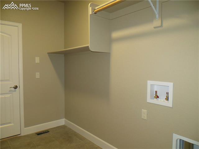 1179 Old North Gate Road Colorado Springs, CO 80921 - Photo 11 of 17