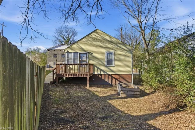 $164,900 | 15 Church Street, Thomasville, NC 27360