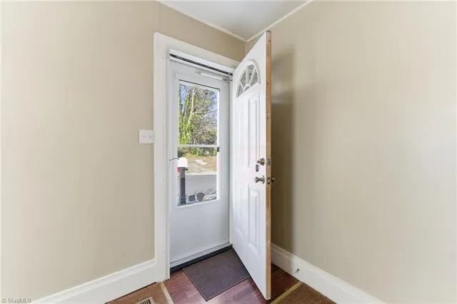 $164,900 | 15 Church Street, Thomasville, NC 27360