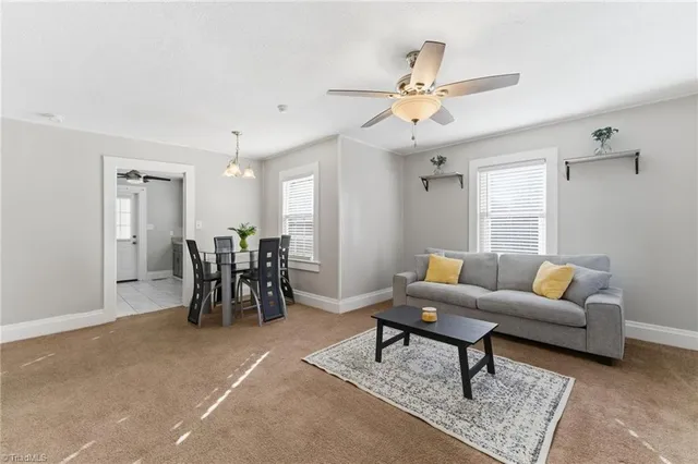 $164,900 | 15 Church Street, Thomasville, NC 27360