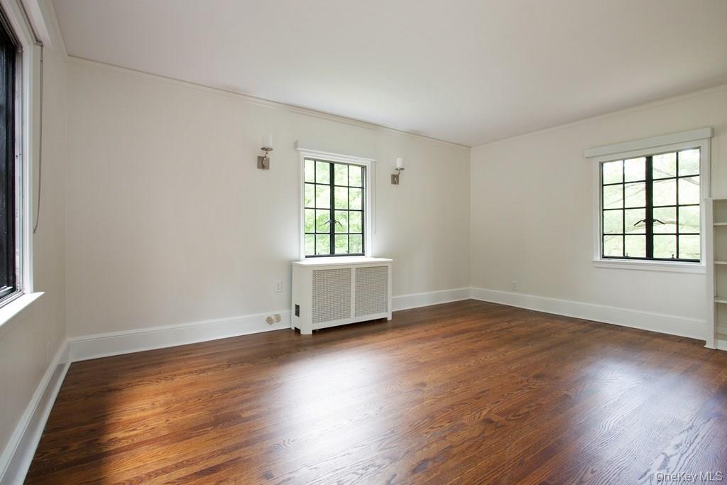11 Eton Road Scarsdale, NY 10583 - Photo 13 of 14