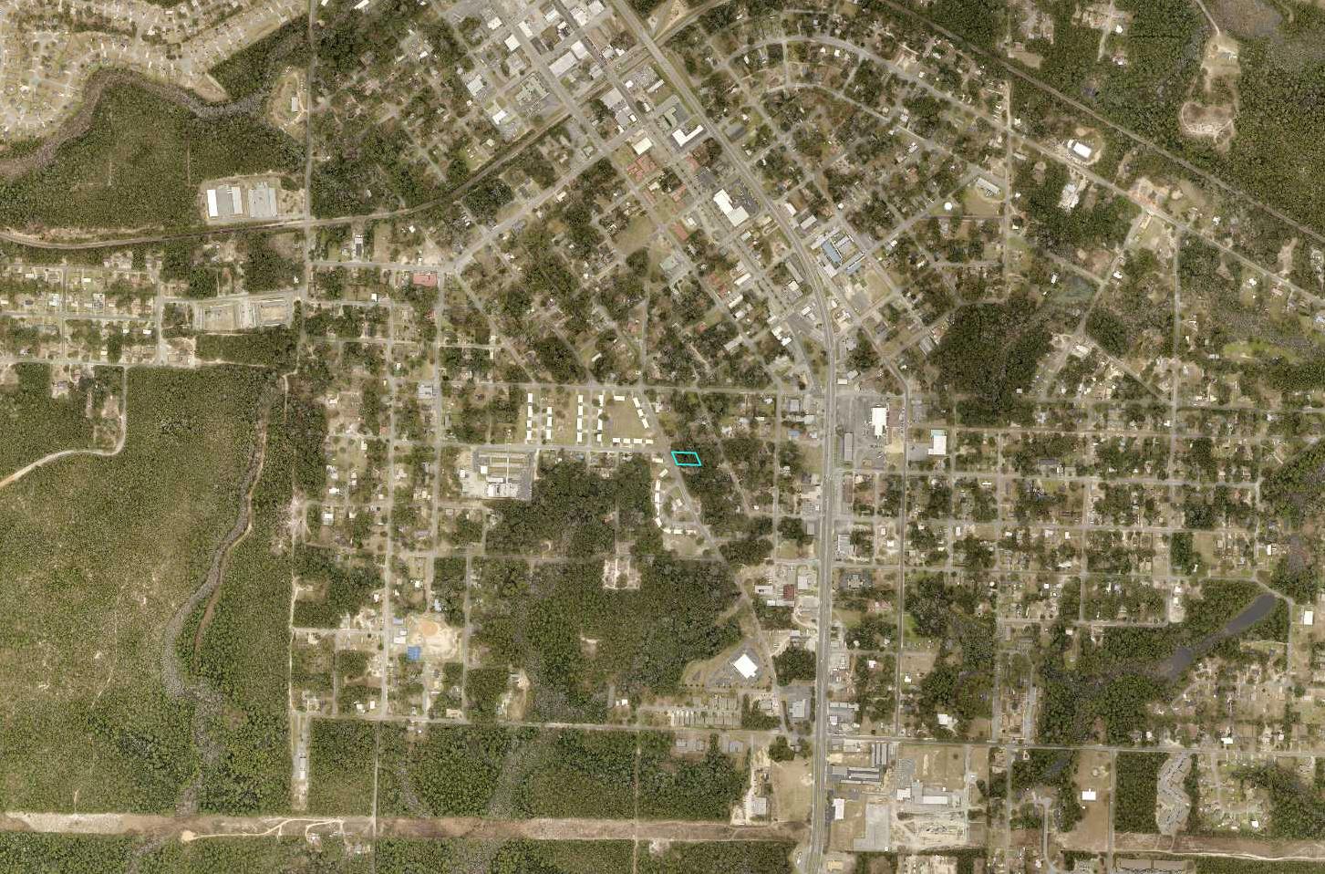 Xxx Bay Street Crestview, FL 32536 - Photo 5 of 5 Screen Shot 2020-05-13 at 11.10.09 AM
