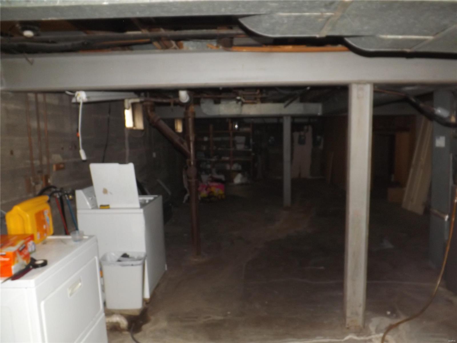6910 MacKenzie Road St. Louis, MO 63123 - Photo 16 of 22 Gallery Image 16