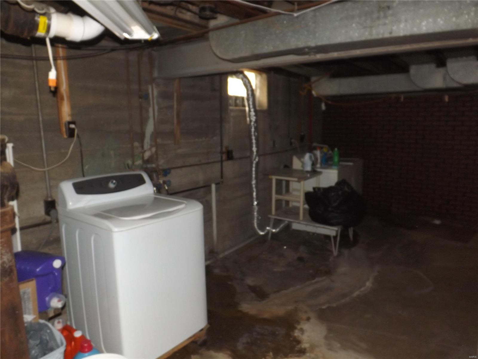 6910 MacKenzie Road St. Louis, MO 63123 - Photo 22 of 22 Gallery Image 22