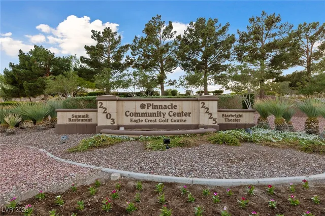 $2,225 | 9004 Litchfield Avenue, Las Vegas, NV 89134