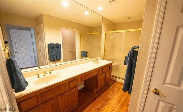 $2,225 | 9004 Litchfield Avenue, Las Vegas, NV 89134