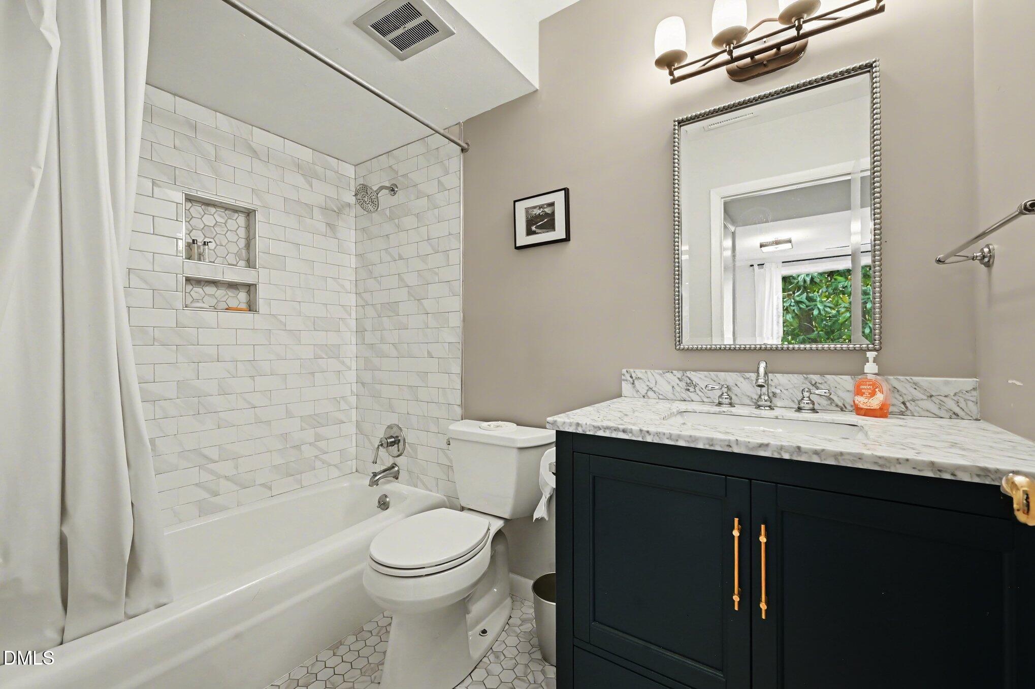 2803 Friendship Road Durham, NC 27705 - Photo 17 of 33 016_file_7608