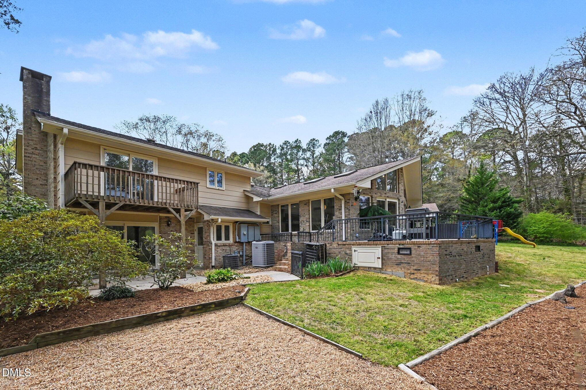 2803 Friendship Road Durham, NC 27705 - Photo 26 of 33 030_file_3417