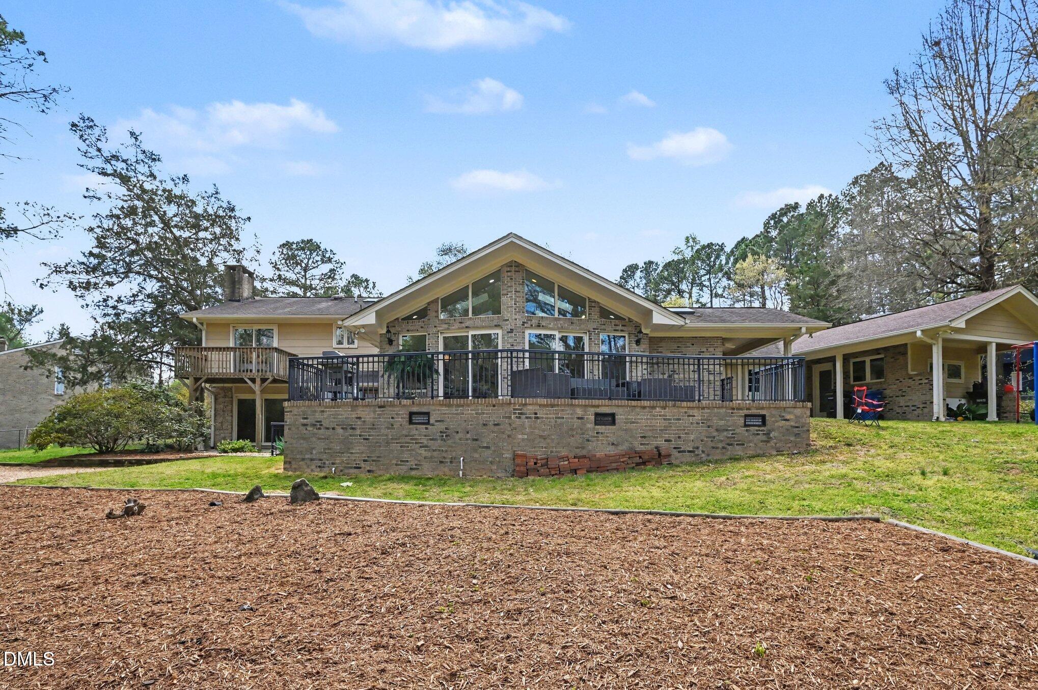 2803 Friendship Road Durham, NC 27705 - Photo 4 of 33 029_file_5406