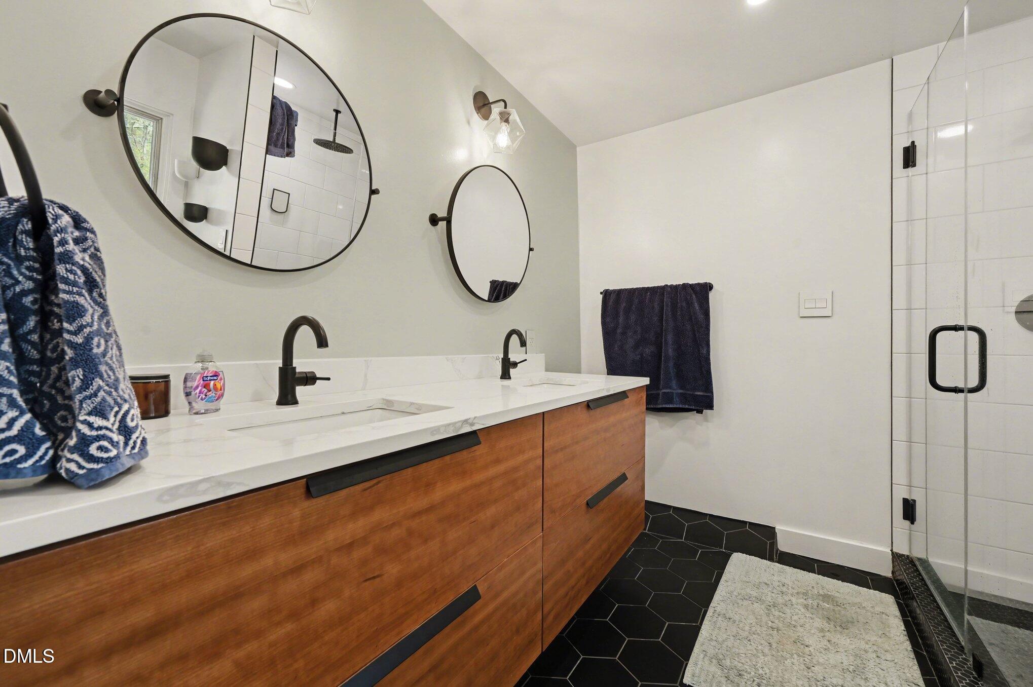 2803 Friendship Road Durham, NC 27705 - Photo 6 of 33 017_file_6849