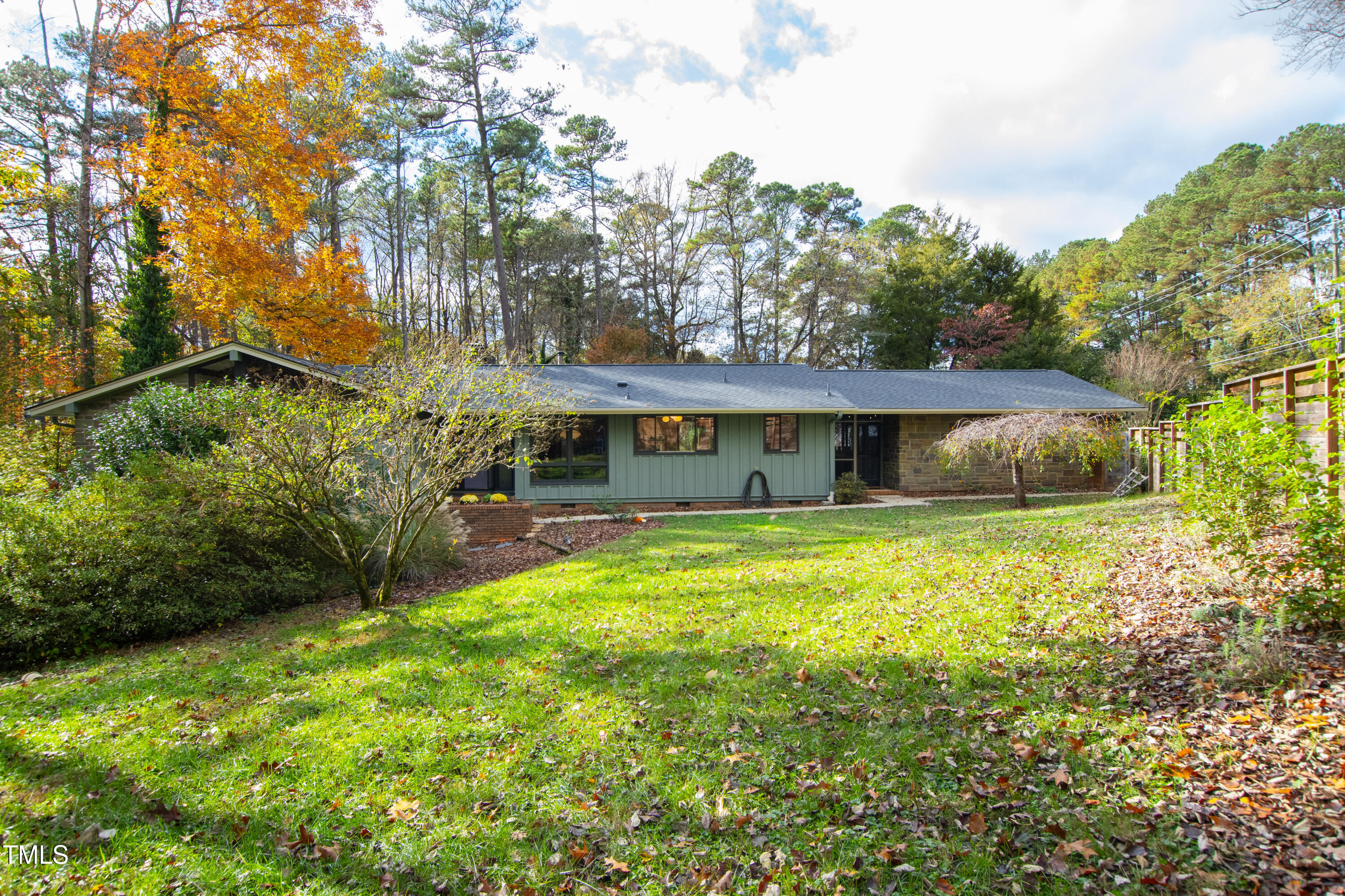1201 Shelley Road Raleigh, NC 27609 - Photo 1 of 58 Shelley Rd (55)