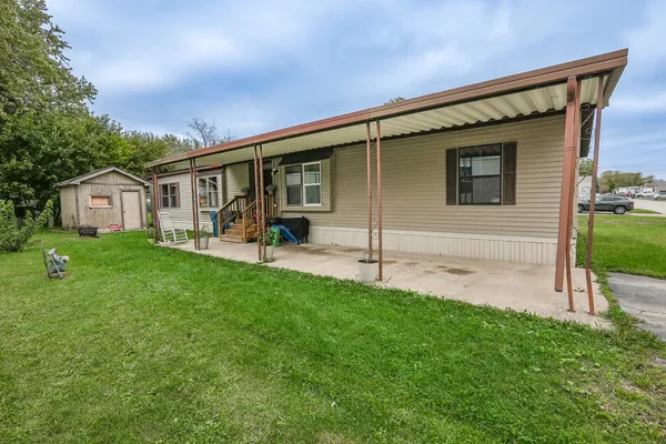 $48,900 | 77 Berry Lane, Bourbonnais, IL 60914